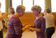 CentreDeYogaSruthi-YogaDuRire-MarionBouillon-13 CentreDeYogaSruthi-YogaDuRire-MarionBouillon-13