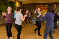 CentreDeYogaSruthi-YogaDuRire-MarionBouillon-7 CentreDeYogaSruthi-YogaDuRire-MarionBouillon-7