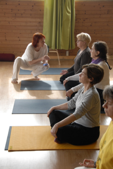 yoga senior 06 pratiquer-le-yoga
